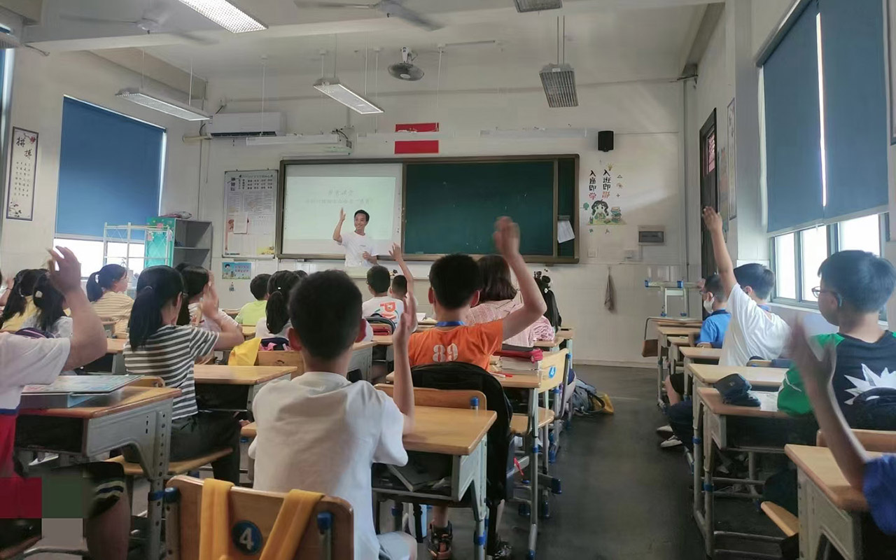 方正冯家小学